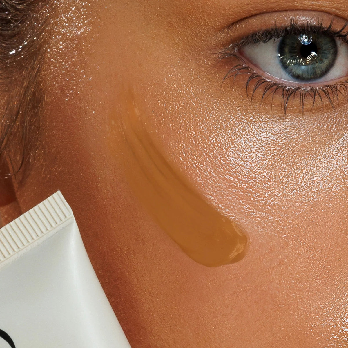 Avocado Zinc SPF 50 Natural Tinted Moisturiser